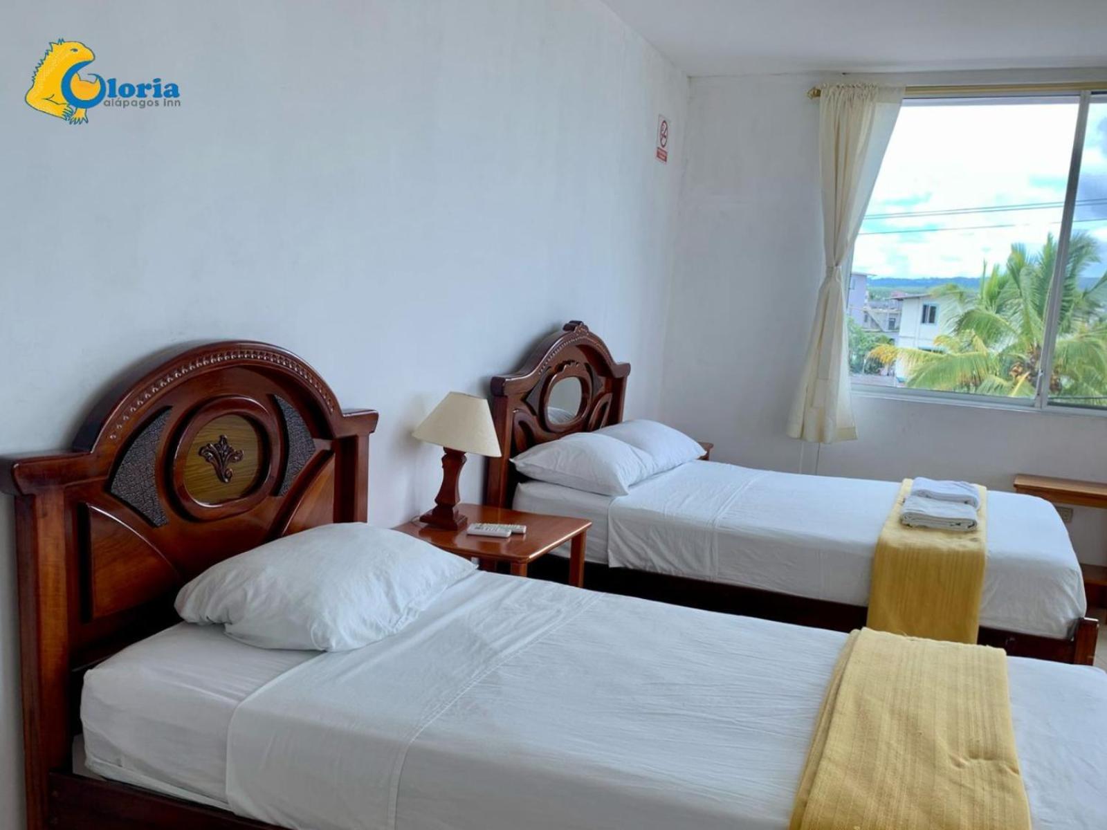 Gloria - Galápagos Inn Puerto Ayora  Esterno foto