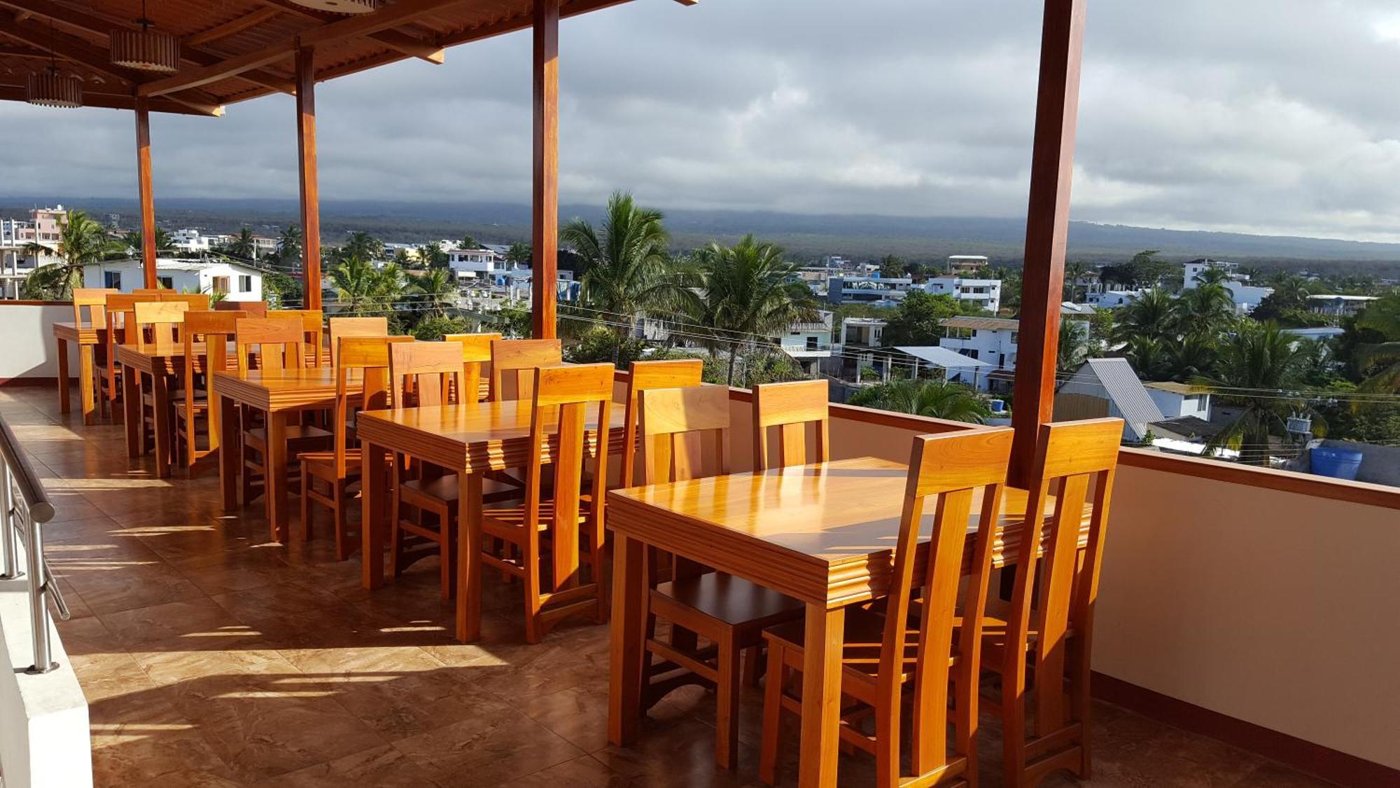 Gloria - Galápagos Inn Puerto Ayora  Esterno foto